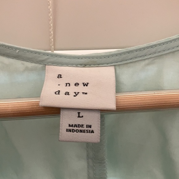 A New Day Prairie Dress - Size L - Picture 3 of 3